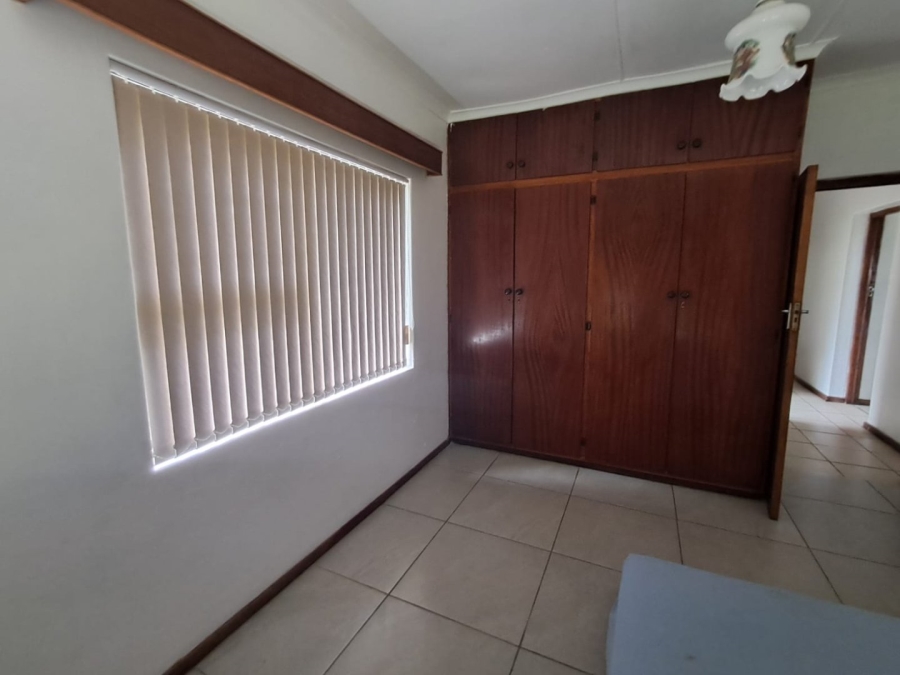 4 Bedroom Property for Sale in Ruiterbos Western Cape